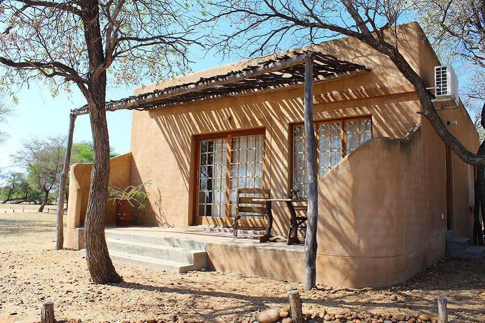 Harnas Wildlife Foundation Gobabis Eksteriør billede